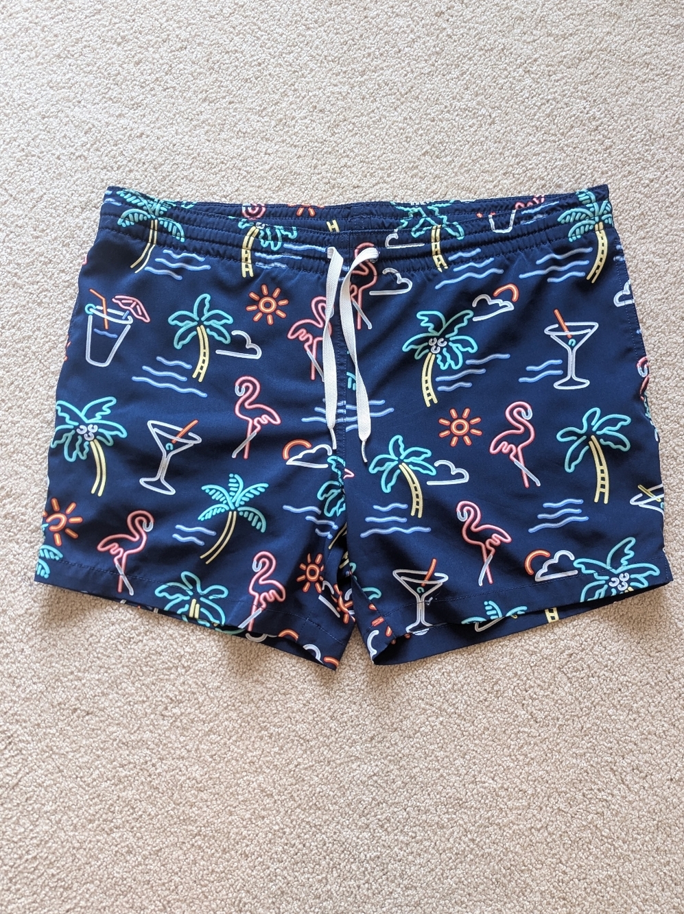 Chubbies Men's Neon Lights Swim Shorts 5.5" Inseam Sz M